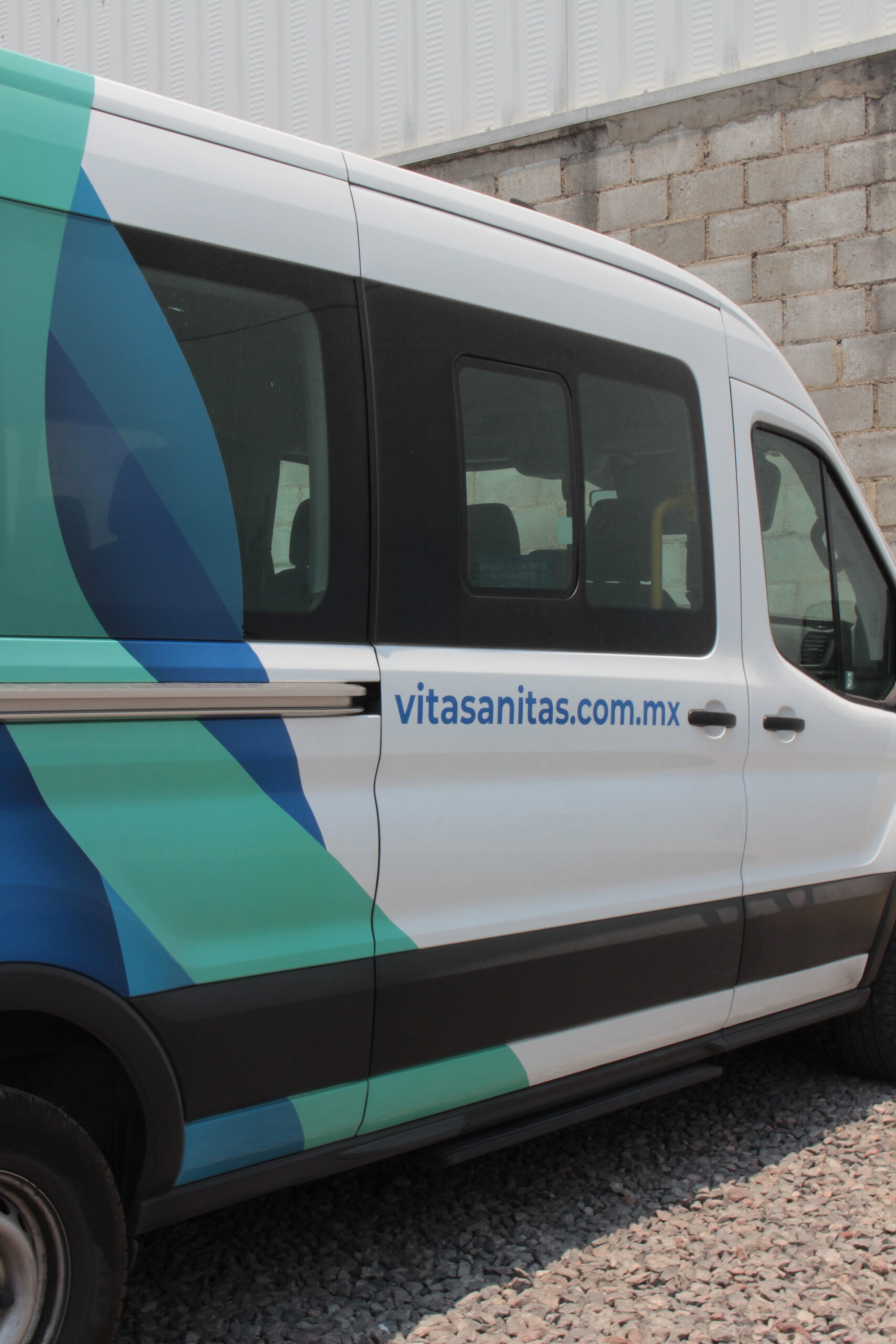 VITASANITAS VAN VERTICAL